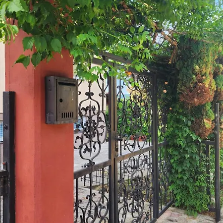 아파트 Lavirint Ravne *