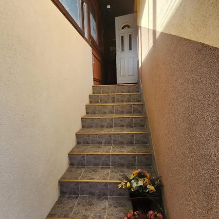 Lavirint Ravne * Visoko