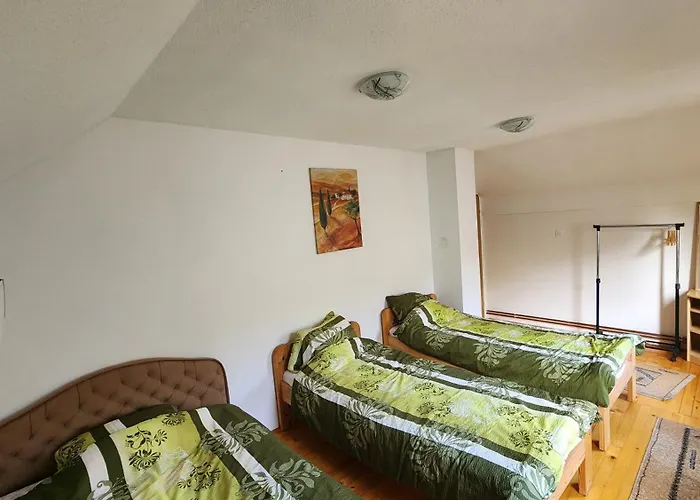 Lavirint Ravne * Visoko